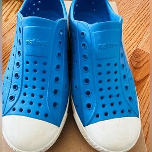 Native J1 Royal blue